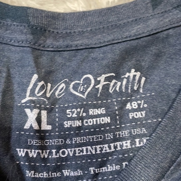 Red White & Blessed Star Tee - Picture 4 of 5